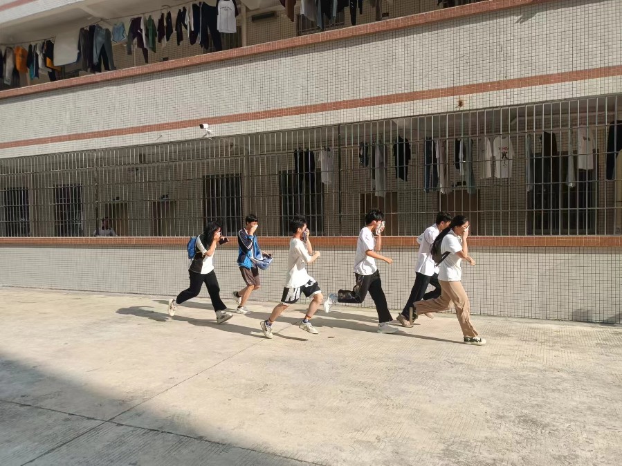 5 湛江市财政职业技术学校开展防震消防演练.jpg